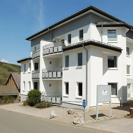 Mit Balkon Und Toller Aussicht, Cleaning Included Appartement *